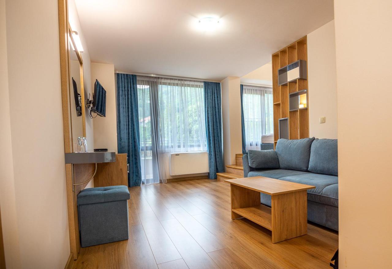 Eco Hotel Momata Kolarovo エクステリア 写真